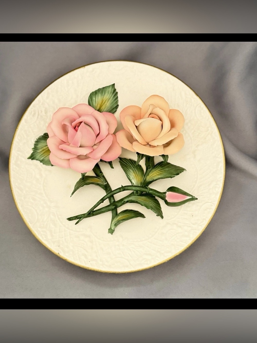 The Franklin Mint Heirloom The Roses of Capodimonte Limited Edition Plate